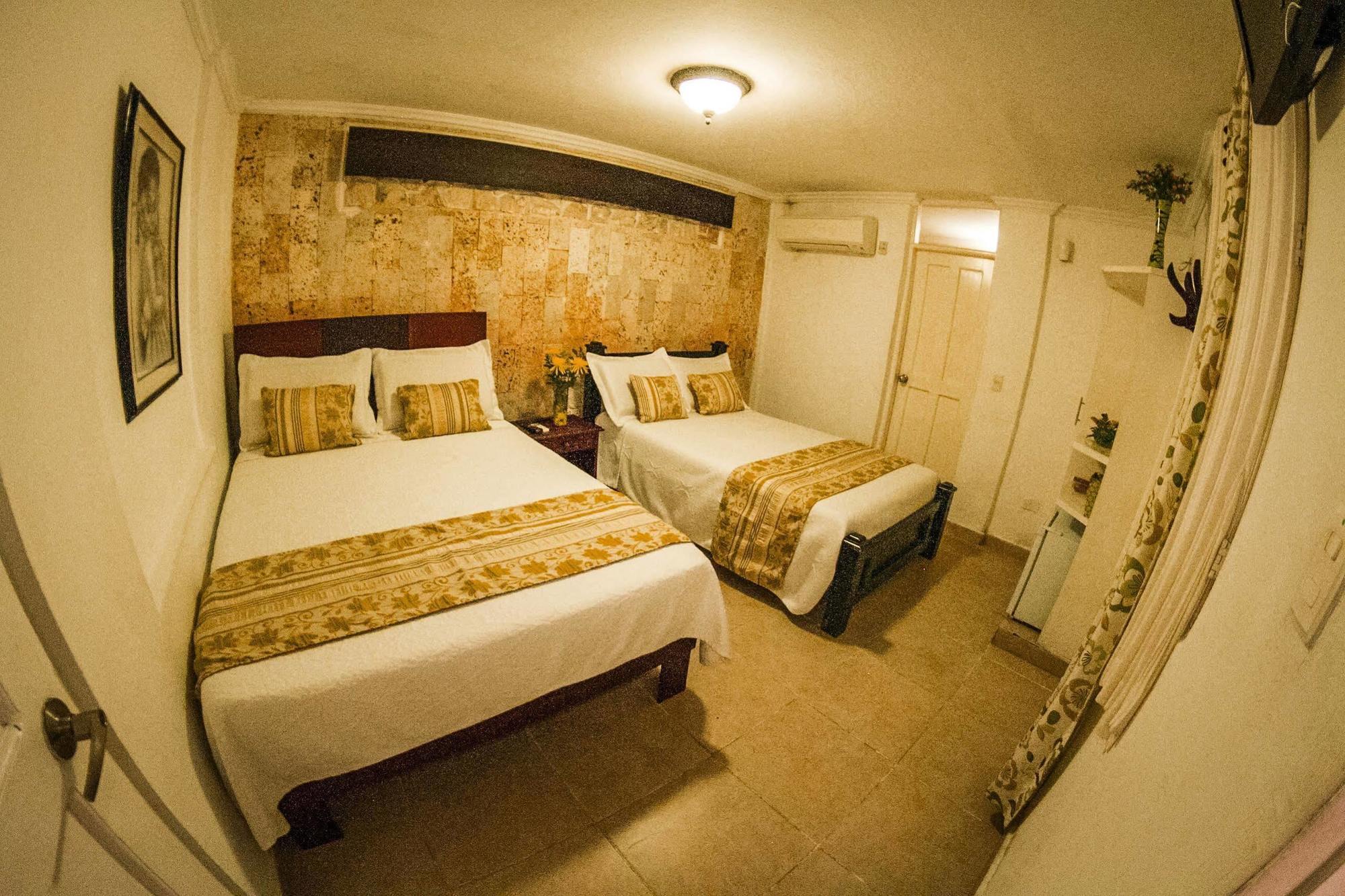 Marlin Hostel Cartagena Exterior foto