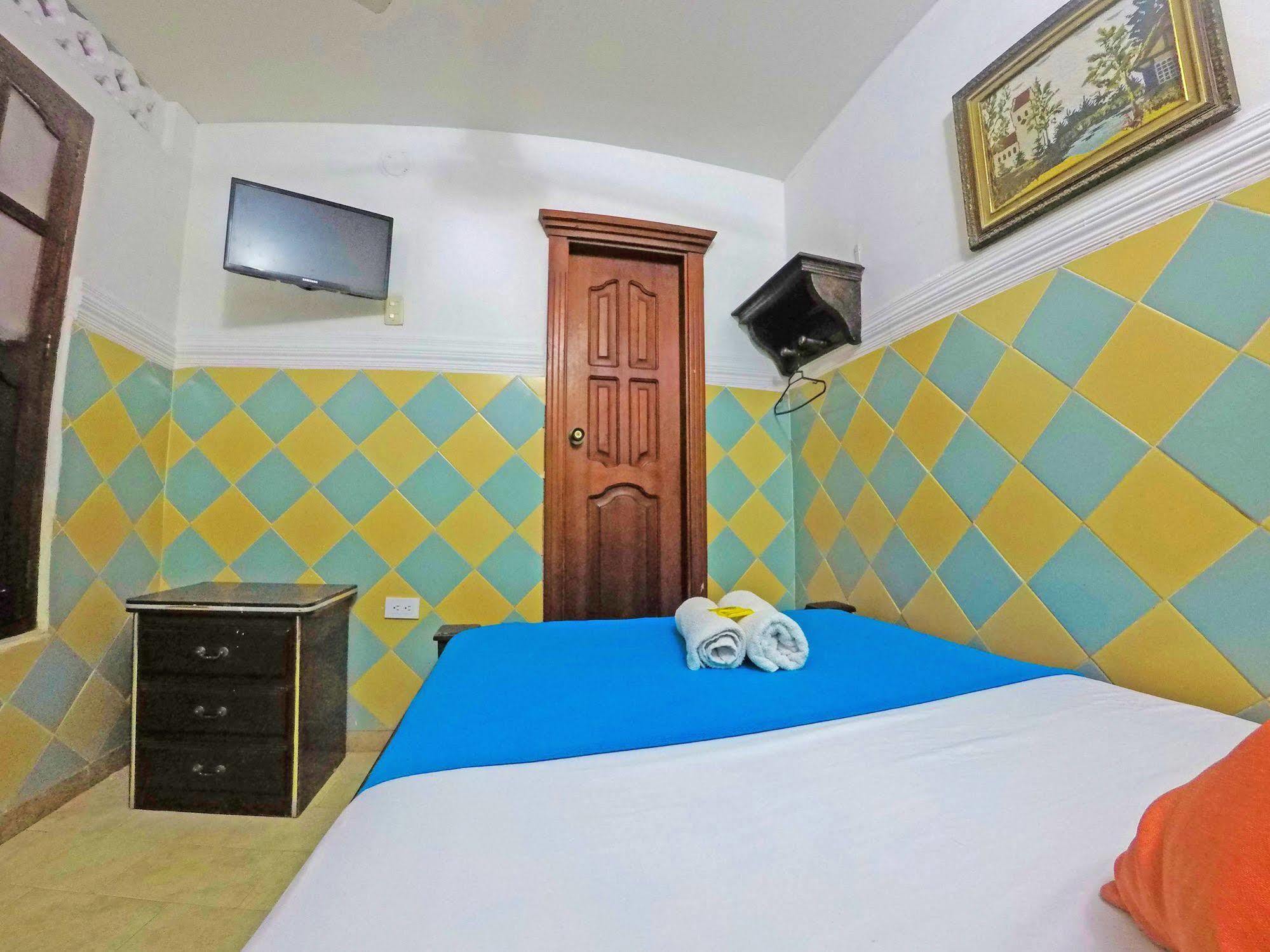 Marlin Hostel Cartagena Exterior foto