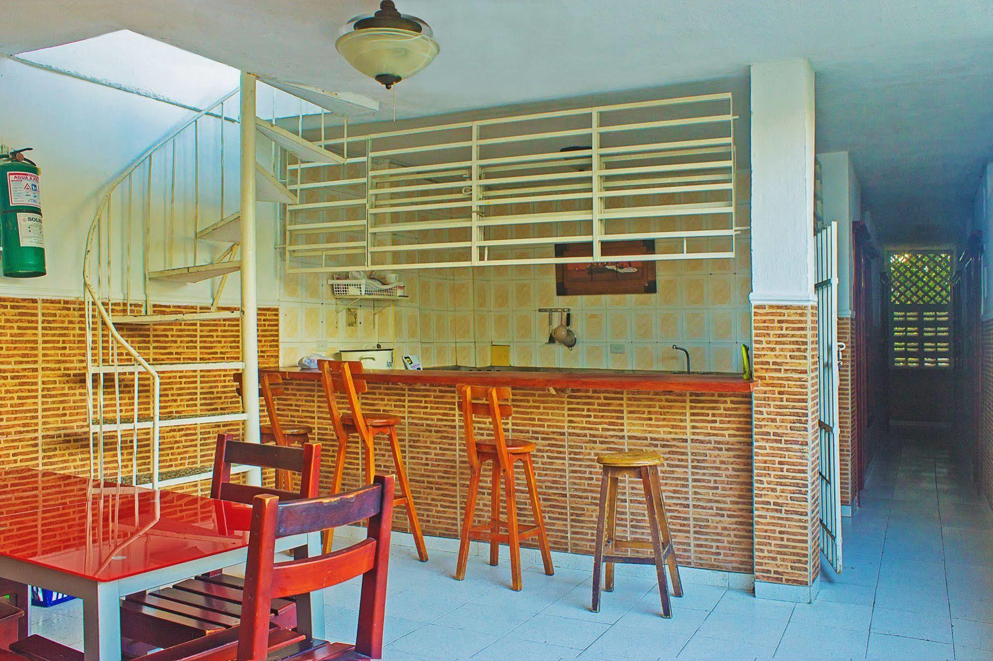 Marlin Hostel Cartagena Exterior foto